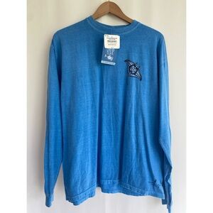 CRAZY SHIRTS Men’s ‘Hawaii Sting Manta Ray’ Blue Long Sleeve Crew Neck T-Shirt